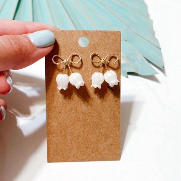 Gold bow stud earrings S110 - Picture 1 of 4